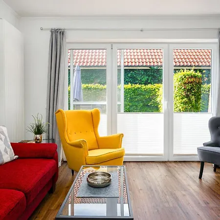 Nordwind Sued, Whg 1, Zentrale Lage, Terrasse, Kamin, Hund Willkommen! *